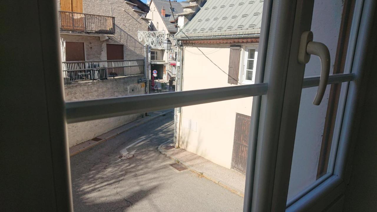 Grande Maison De Ville Renovee,Au Coeur Du Village Villard-de-Lans Eksteriør bilde